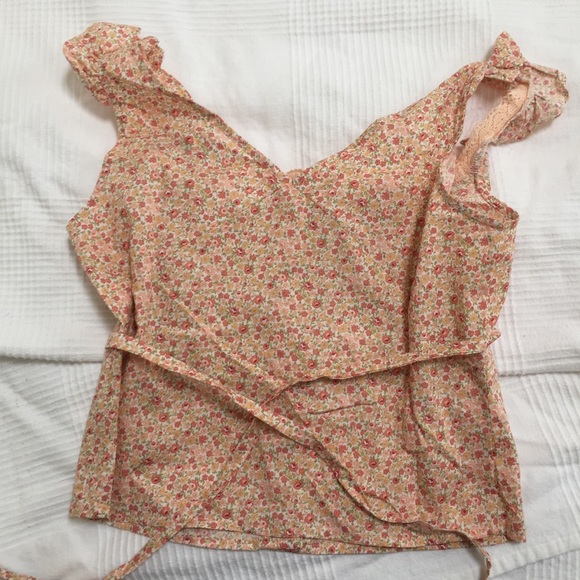 unif june top - Picture 3 of 5